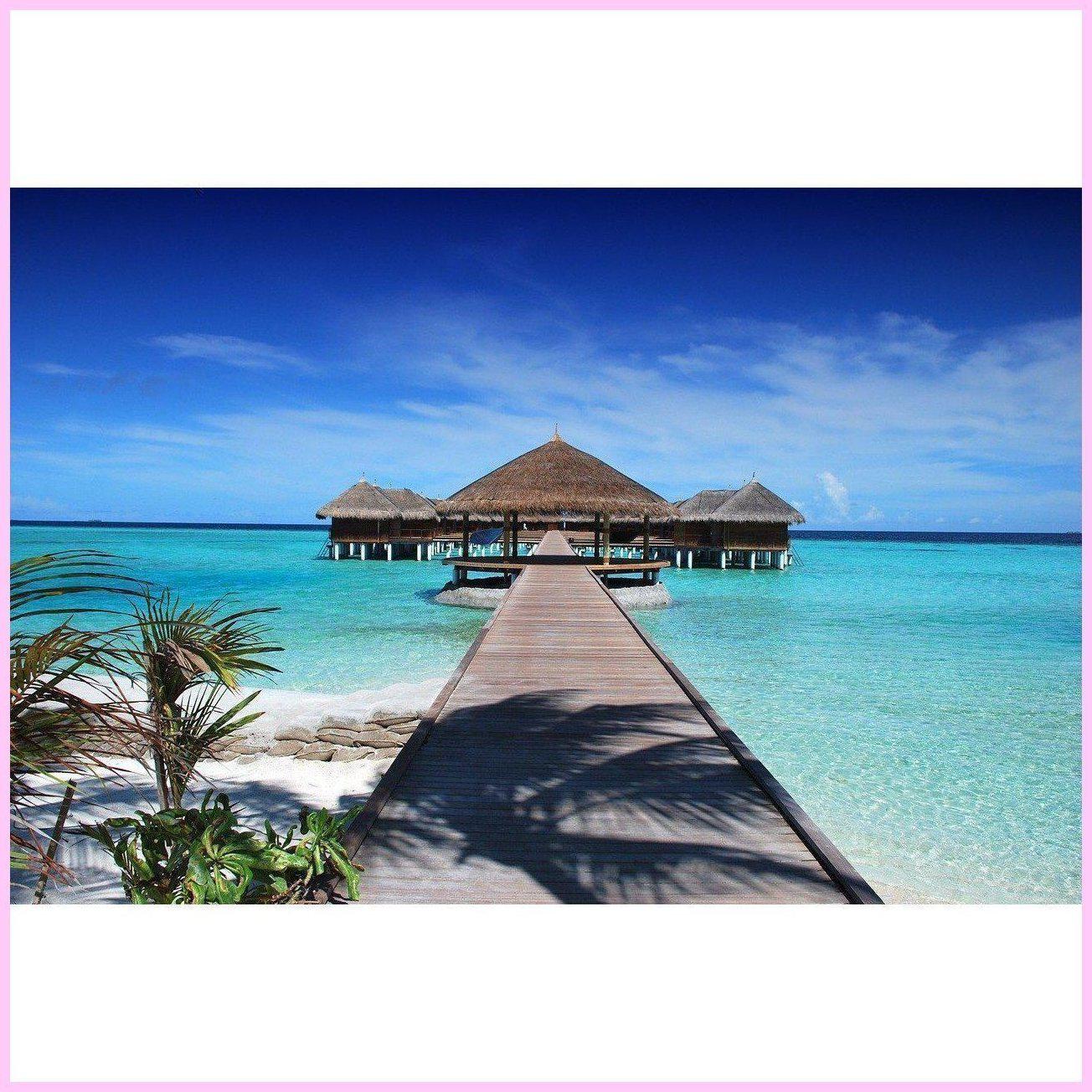 Maldives Cottages-Diamond Painting Kit-Heartful Diamonds
